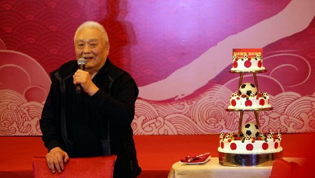 少妇被粗大猛烈进出免费视频