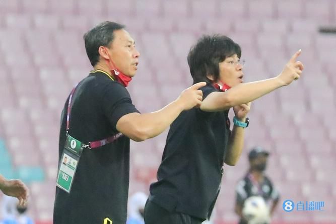 男总裁被c呻吟双腿大开bl动漫