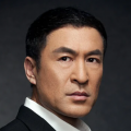 腹肌男孩自愈打桩西装